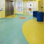 Linoleum: storia e ambiti di applicazione di questo materiale